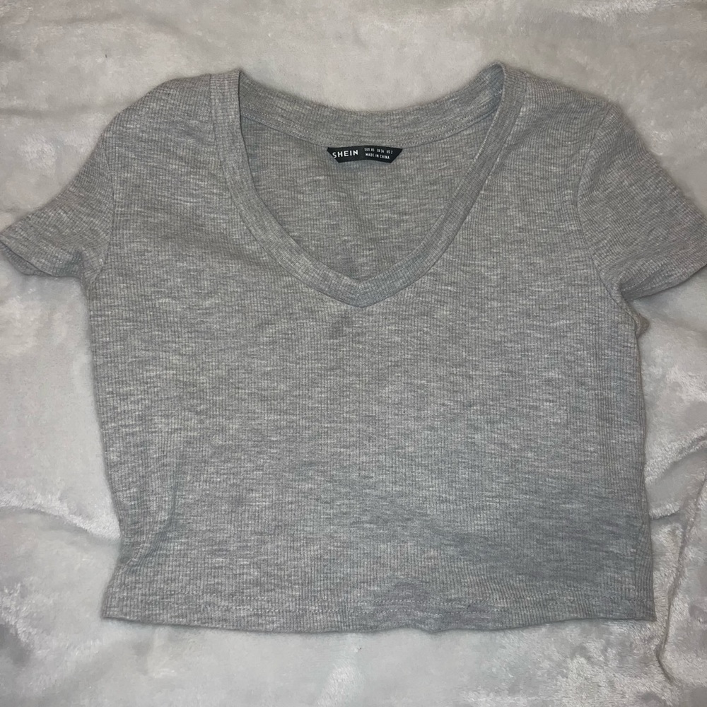 Shein Grau V neck